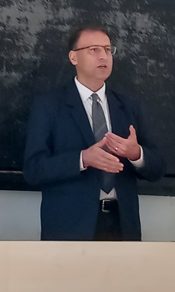 Előadás - Lönhárt Tamás: Emlékezetpolitika és geopolitikai viták Közép- és Délkelet-Európában